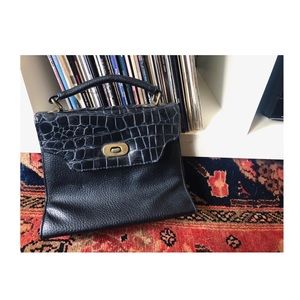 Vintage lock-front handbag